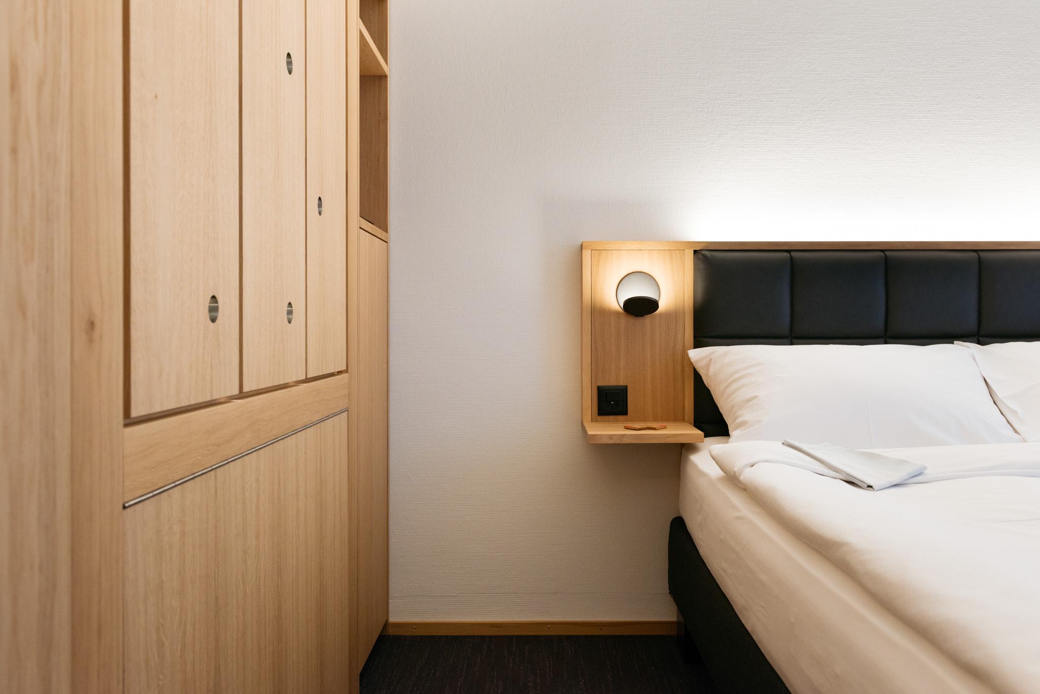 - Da Wohnen, Wo Lebt! 4* Basel